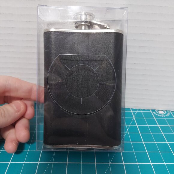 Captain Morgan Stainless Steel and Leather Wrapped Collectible Rum Flask Barware - Picture 3 of 5